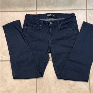 Women’s jeans